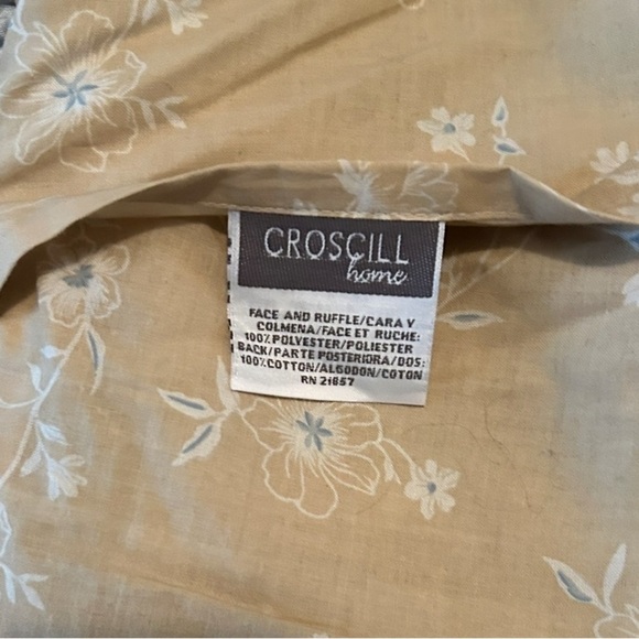 Croscill pillow sham set - Picture 3 of 3
